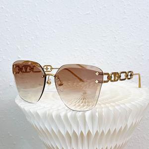 Louis Vuitton Sunglasses 1774